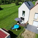 度假居 Maison Neuve Lumineuse Avec Jardin, Parking Prive