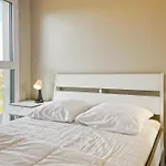 Maison Neuve Lumineuse Avec Jardin, Parking Prive * 索姆河畔的圣瓦列里